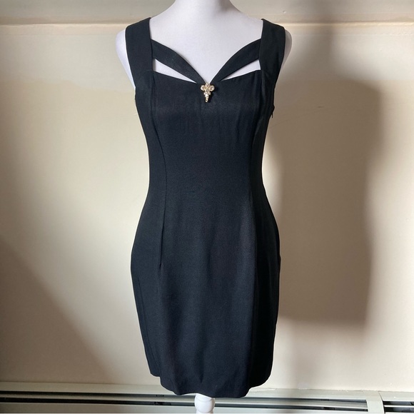Jessica McClintock Dresses & Skirts - Jessica McClintock Vintage Black Strappy Cocktail Dress size 5/6